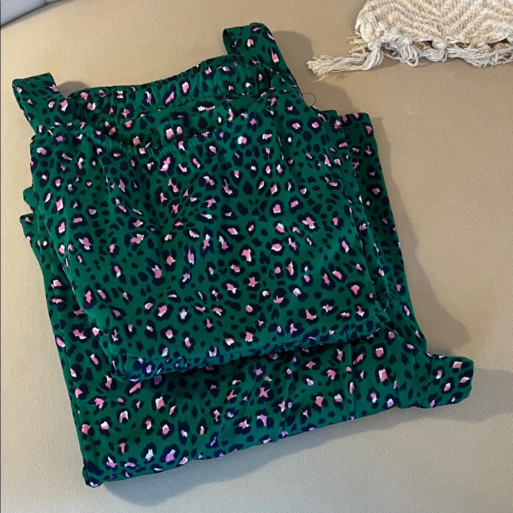 NWOT Loungewear Pajama Set — Leopard 🐆 Pink and Green Patterned